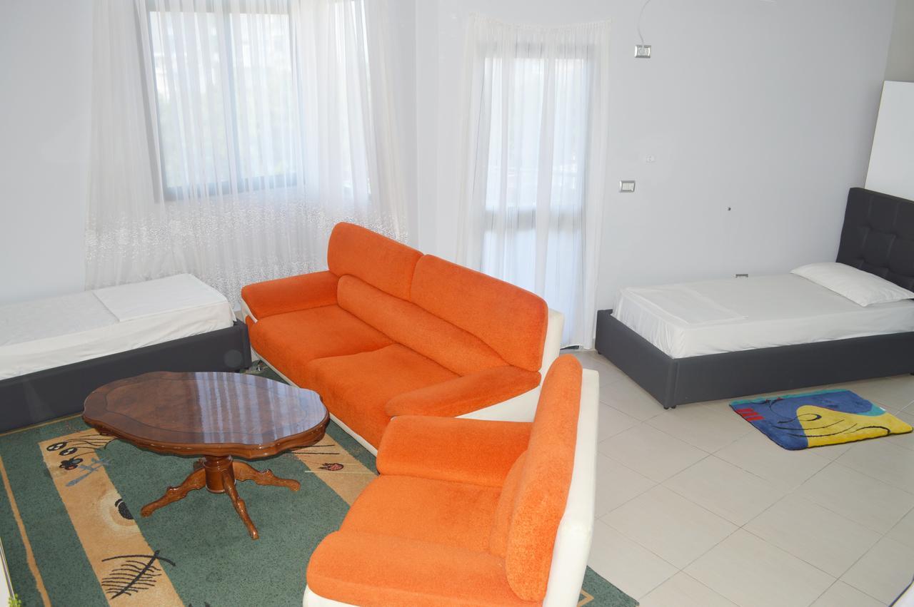 Hotel Riviera דורס מראה חיצוני תמונה