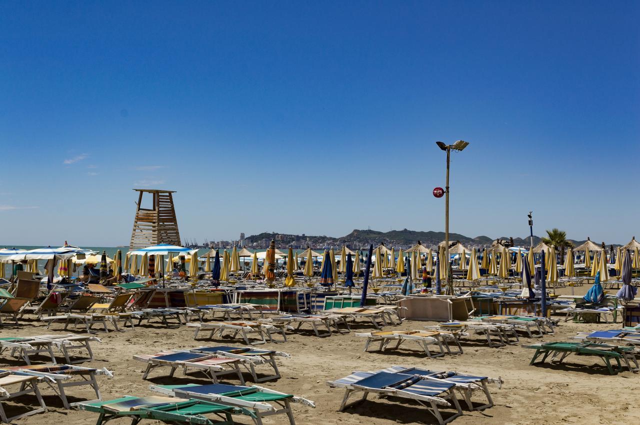 Hotel Riviera דורס מראה חיצוני תמונה