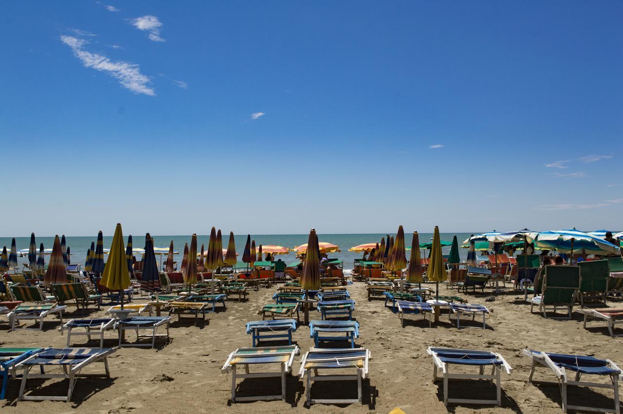 Hotel Riviera דורס מראה חיצוני תמונה